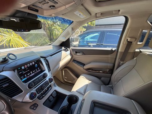 Used 2020 GMC Yukon SLT w/ Open Road Package RWD image 10