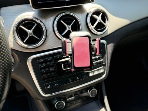 Used 2015 Mercedes-Benz GLA 250 4MATIC image 10