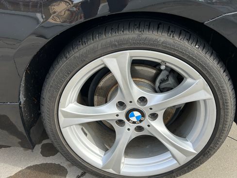 Used 2014 BMW Z4 sDrive28i image 11