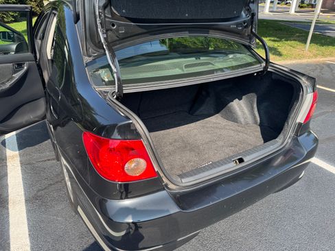 Used 2006 Toyota Corolla S FWD image 9