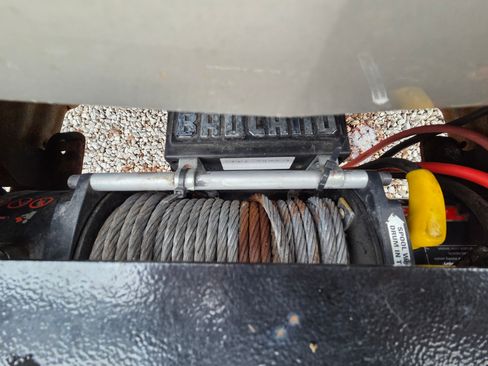 Used 2004 Chevrolet Avalanche Z71 w/ Preferred Equipment Group image 16