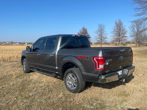 Used 2017 Ford F150 XLT w/ Equipment Group 302A Luxury image 2