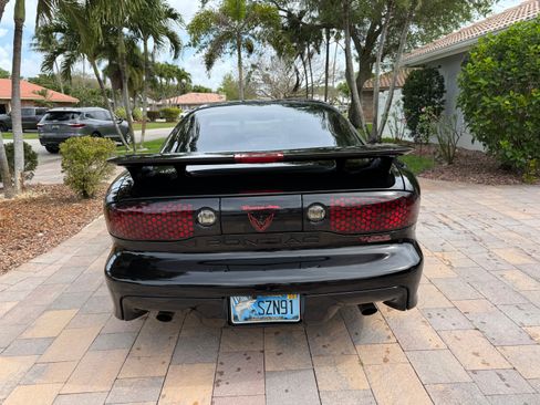 Used 2000 Pontiac Firebird Formula image 9