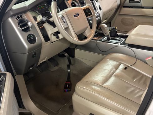 Used 2012 Ford Expedition Limited image 15