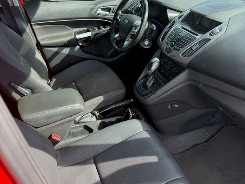 Used 2016 Ford Transit Connect XLT image 18