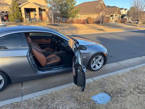 Used 2007 BMW 335i Coupe image 17
