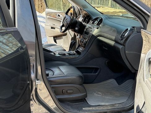 Used 2013 Buick Enclave Leather image 9