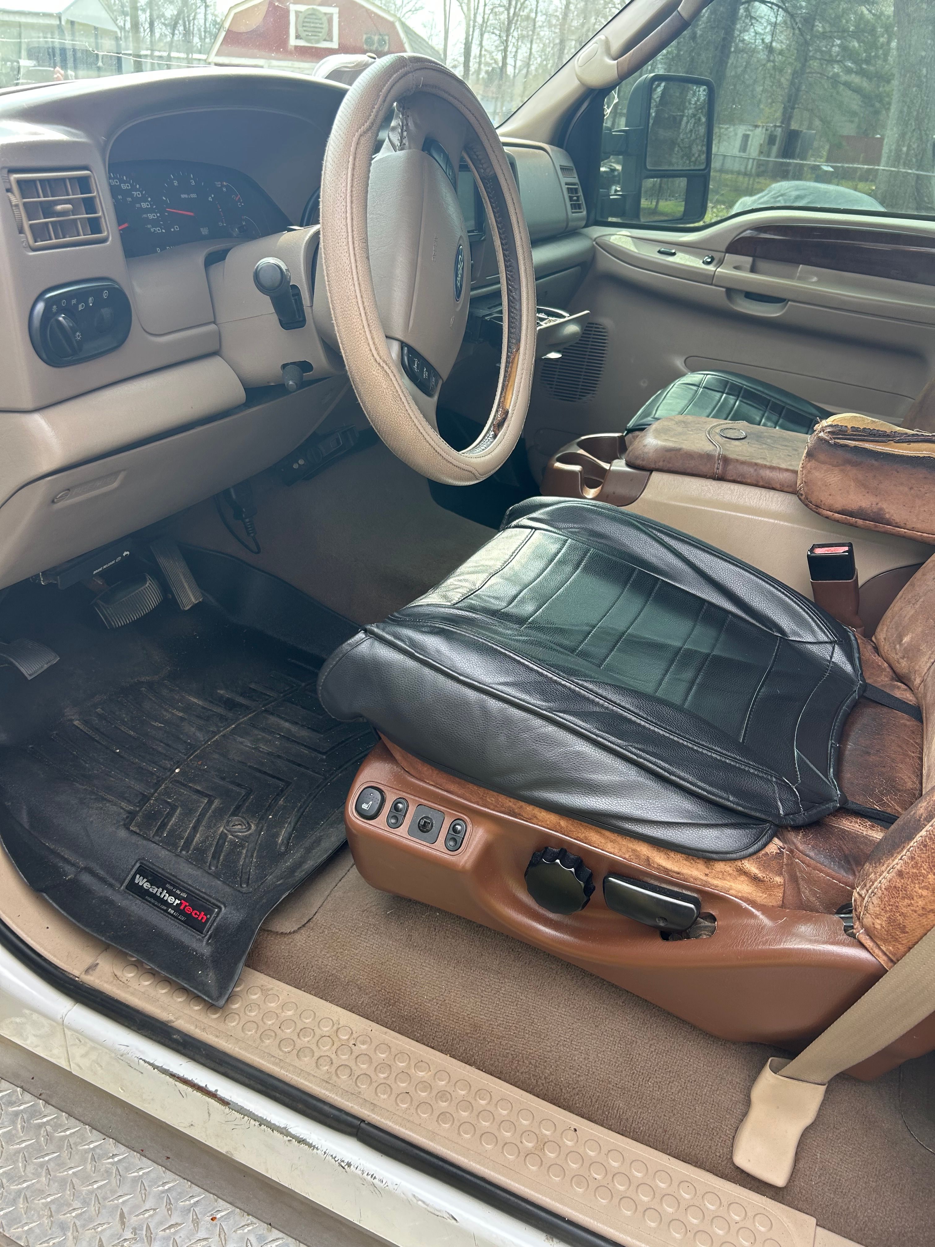 Used 2004 Ford F350 King Ranch AWD/4WD image 4