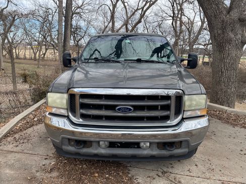 Used 2002 Ford F250 2WD Crew Cab Super Duty image 5