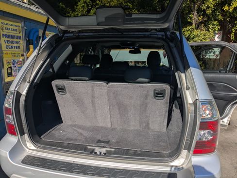 Used 2005 Acura MDX Touring AWD/4WD image 14