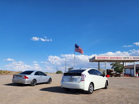 Used 2015 Toyota Prius Four image 14