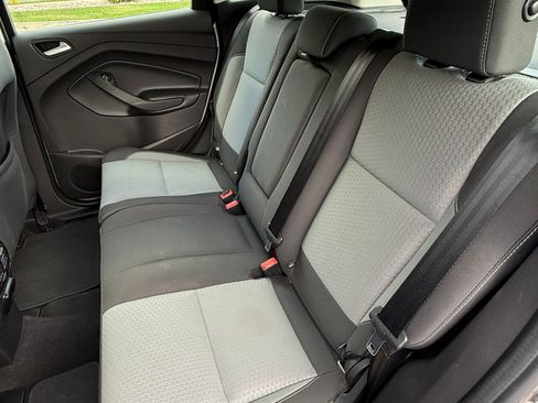 Used 2018 Ford C-MAX SE FWD image 5