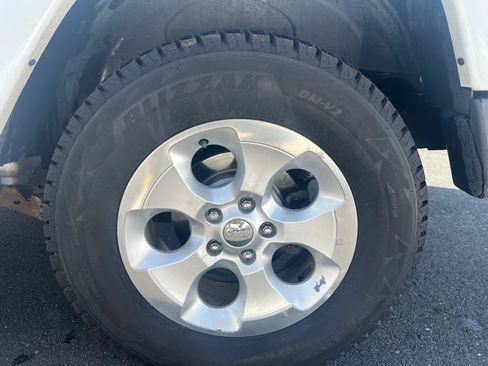 Used 2014 Jeep Wrangler Sahara w/ Dual Top Group image 13