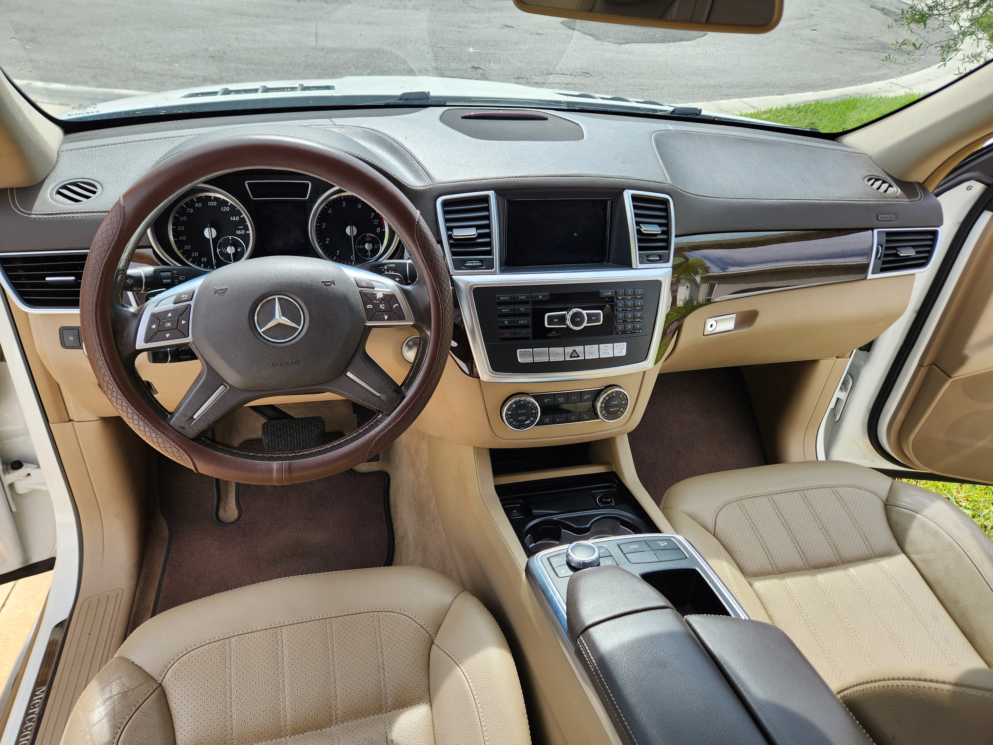 Used 2015 Mercedes-Benz GL 450 4MATIC image 10