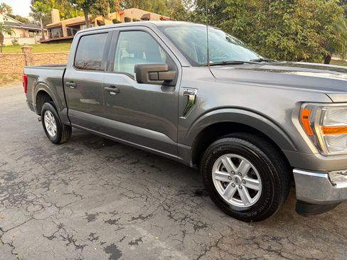 Used 2021 Ford F150 XLT w/ Equipment Group 301A Mid image 8