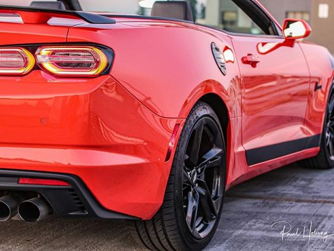 Used 2019 Chevrolet Camaro SS image 6