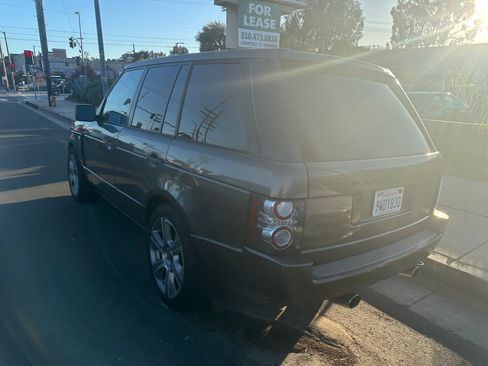 Used 2010 Land Rover Range Rover HSE AWD/4WD image 5