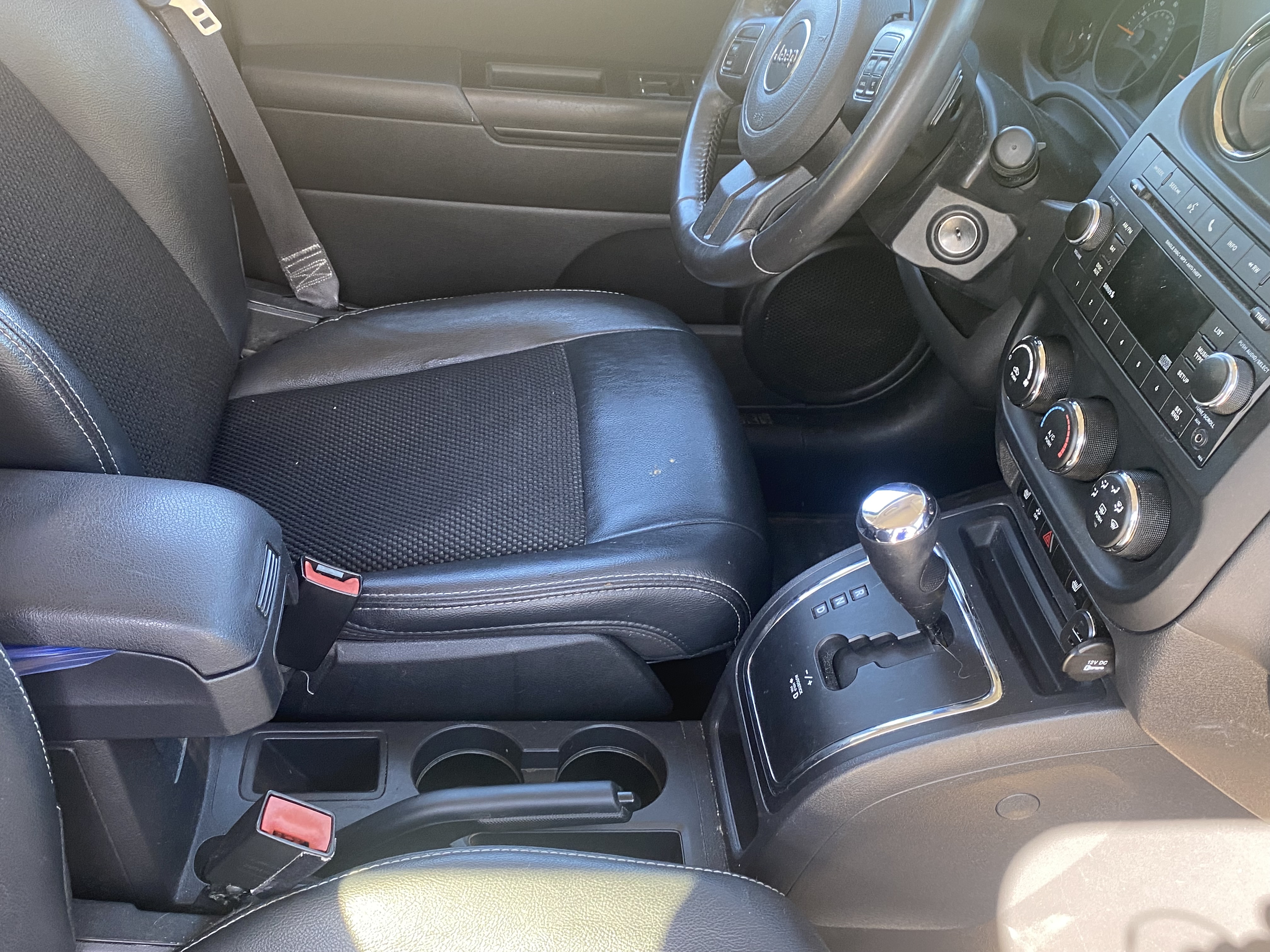 Used 2017 Jeep Patriot Sport w/ Power Value Group FWD image 16
