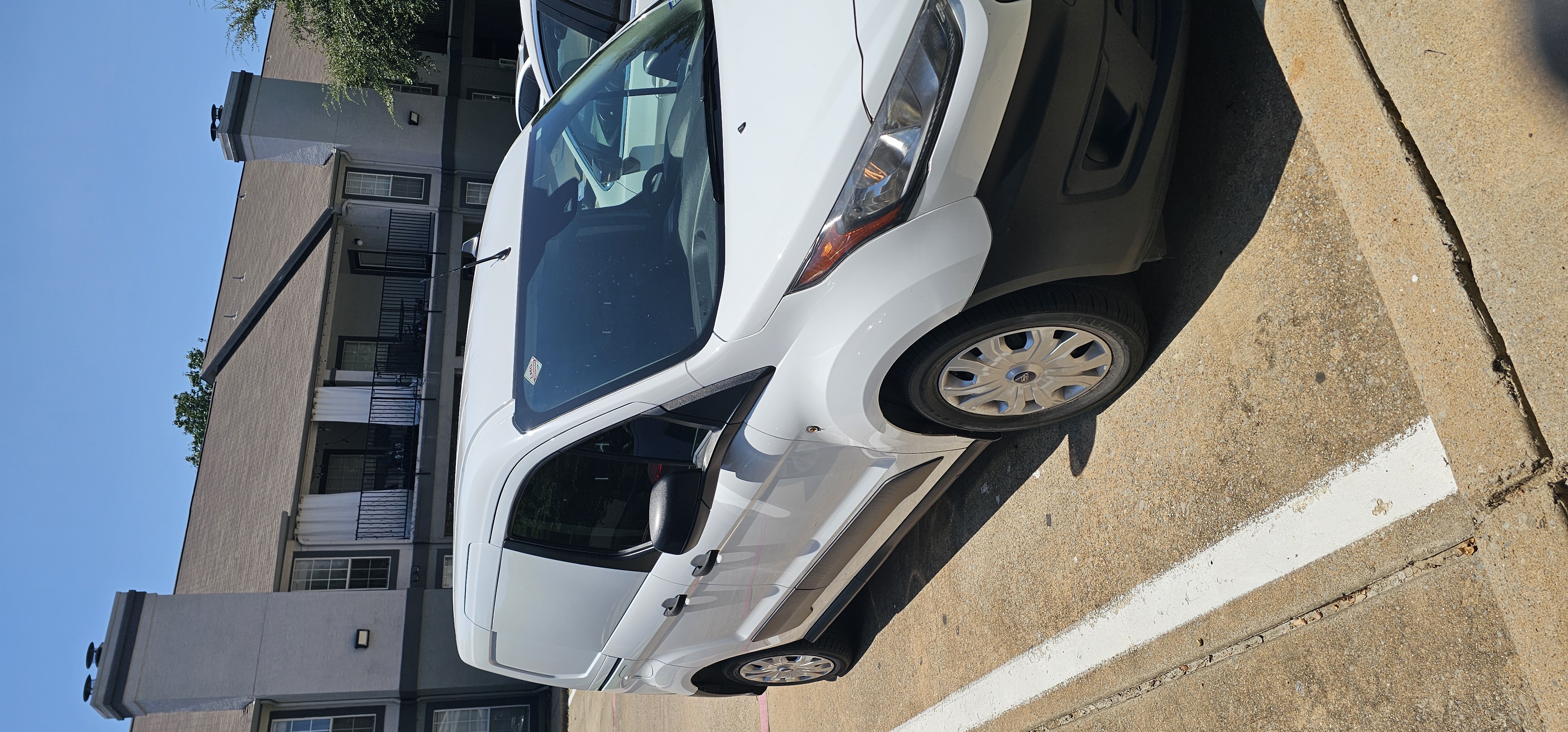 Used 2020 Ford Transit Connect XL FWD image 4