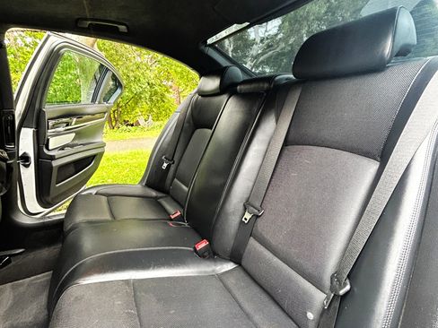 Used 2013 BMW ALPINA B7 image 17