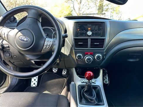 Used 2009 Subaru Impreza WRX Premium image 10