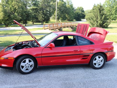 Used 1993 Toyota MR2 Coupe 2D image 11