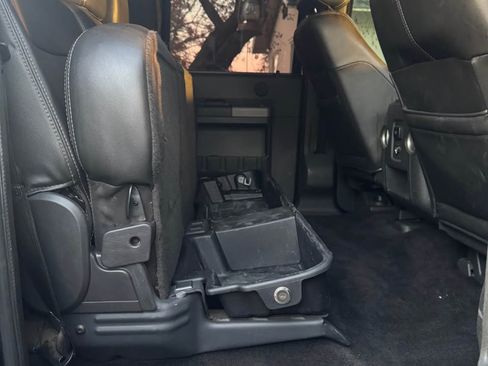 Used 2012 Ford F350 Lariat w/ Chrome Pkg image 8