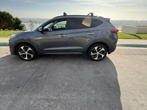 Used 2016 Hyundai Tucson Limited w/ Option Group 03 image 6