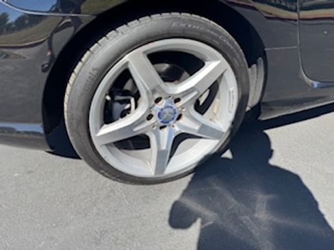 Used 2013 Mercedes-Benz SLK 250 image 22