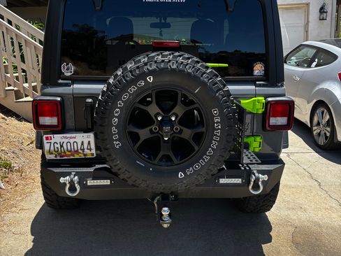 Used 2022 Jeep Wrangler Sport AWD/4WD image 12