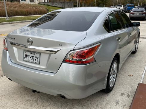 Used 2015 Nissan Altima 2.5 S w/ Power Driver Seat Package image 8