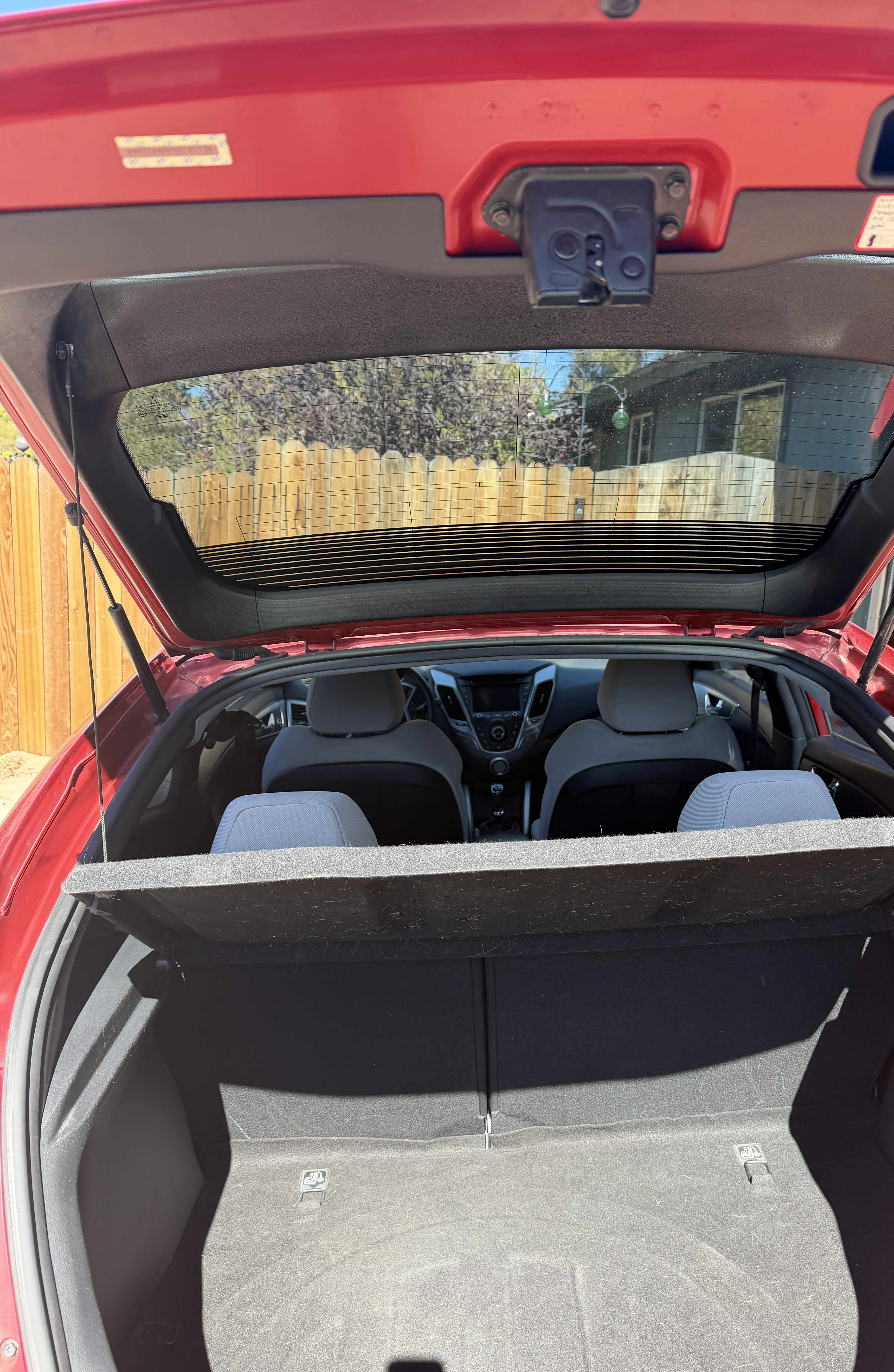 Used 2014 Hyundai Veloster FWD image 14
