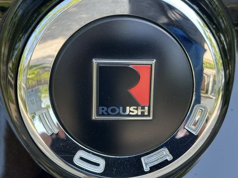 Used 2013 Ford Mustang GT Premium RWD image 17