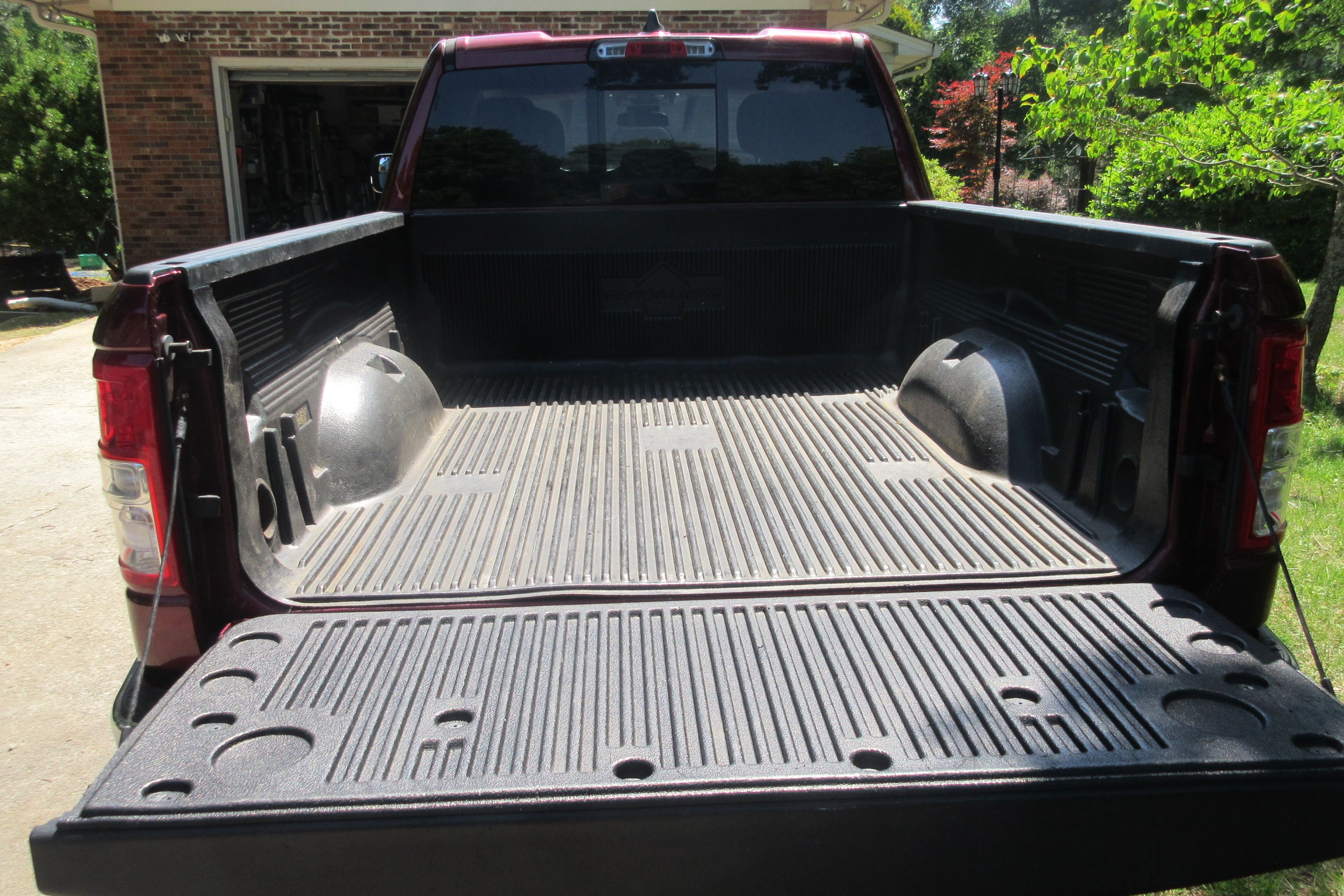 Used 2020 RAM 1500 Big Horn AWD/4WD image 6