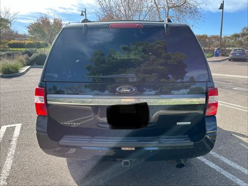 Used 2017 Ford Expedition Limited image 9