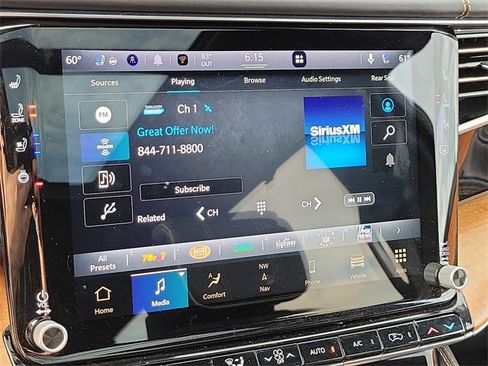 Used 2022 Jeep Grand Wagoneer Series III w/ Rear Seat Video Group 1 image 17