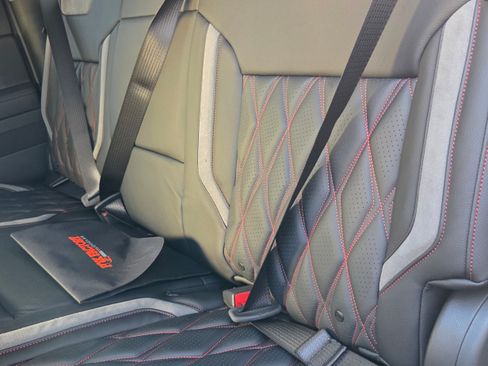 Used 2025 Chevrolet Silverado 2500 LT w/ Trail Boss Package image 10