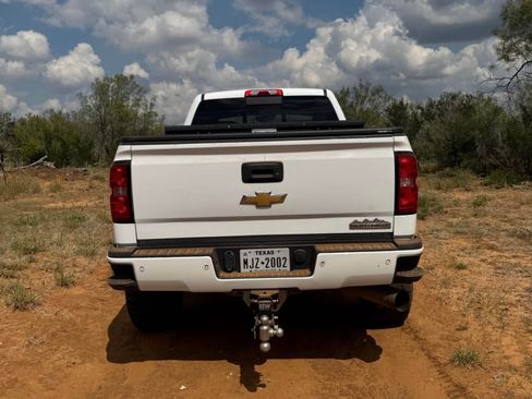 Used 2016 Chevrolet Silverado 2500 High Country w/ Duramax Plus Package AWD/4WD image 4
