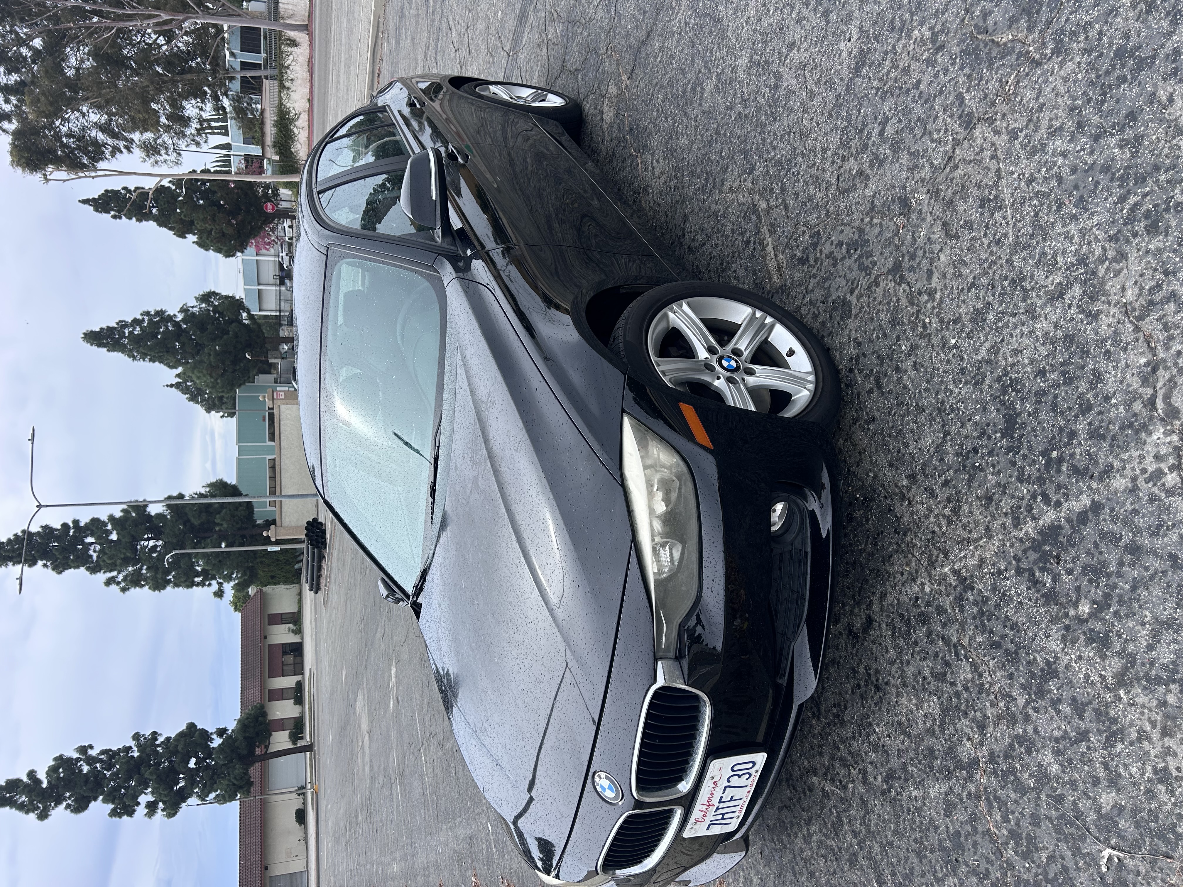 Used 2015 BMW 320i Sedan RWD image 1