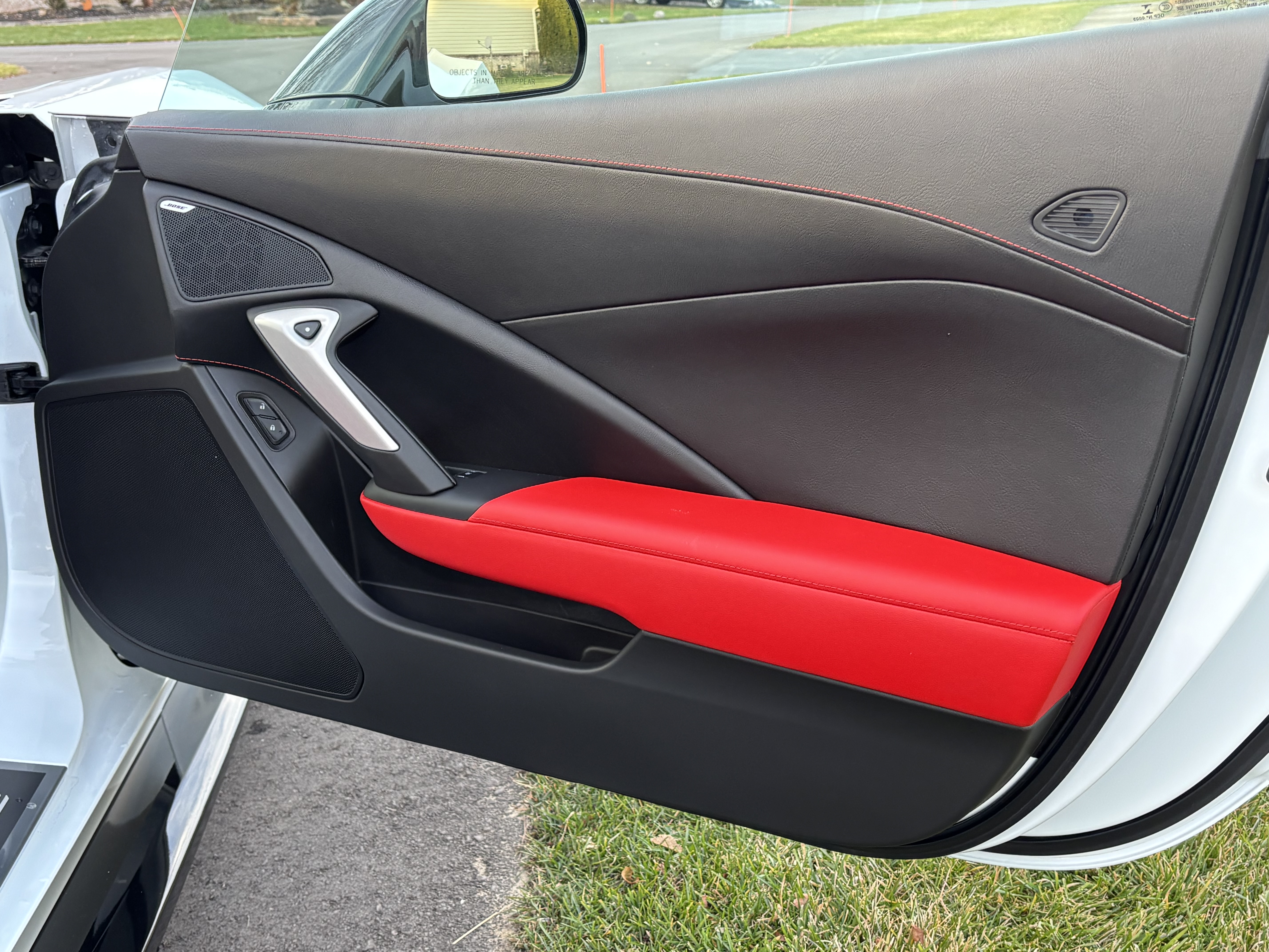 Used 2019 Chevrolet Corvette Z06 RWD image 11