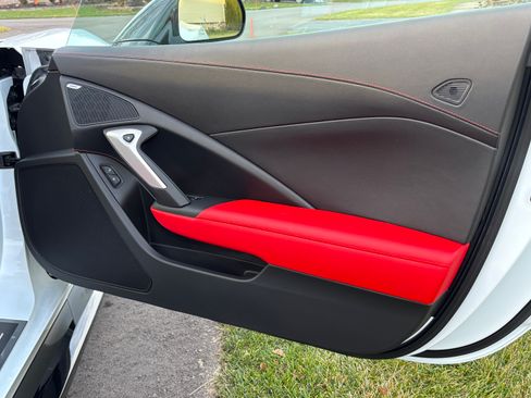 Used 2019 Chevrolet Corvette Z06 image 11