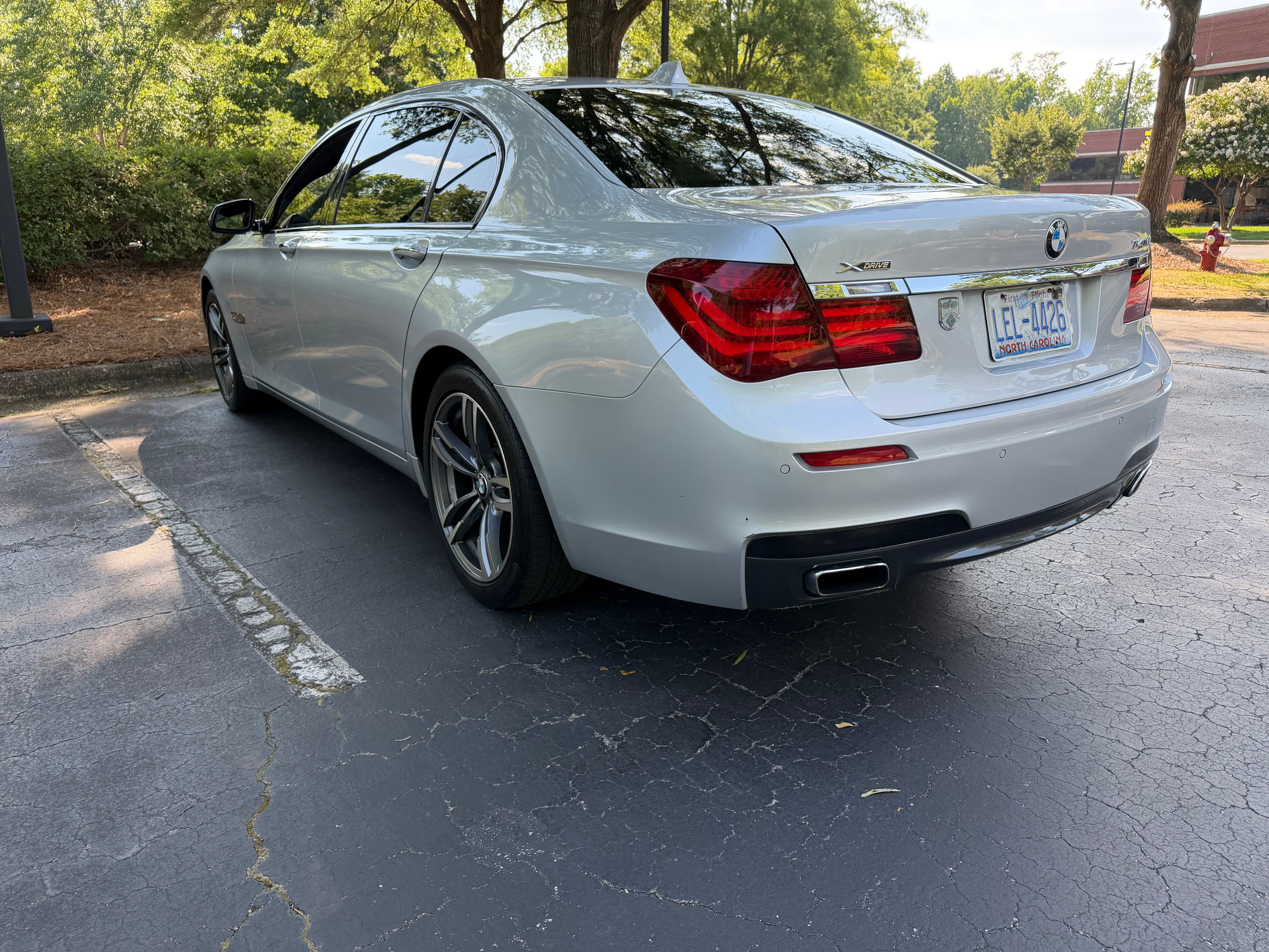 Used 2014 BMW 740Li xDrive AWD/4WD image 6