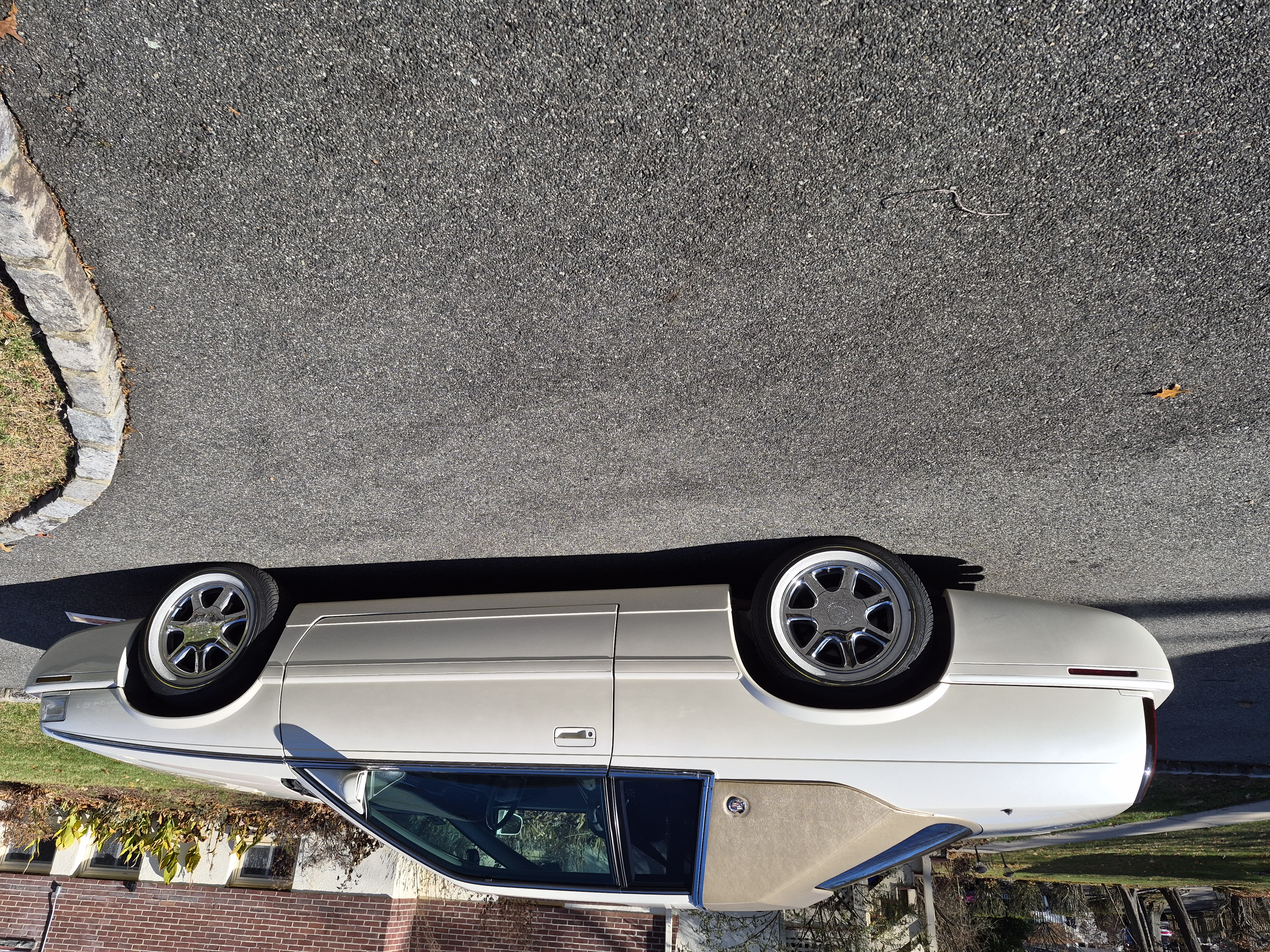 Used 2002 Cadillac Eldorado Touring w/ Preffered Equipment Group FWD image 4