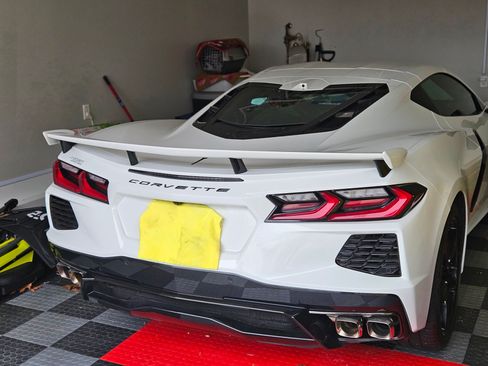 Used 2025 Chevrolet Corvette Stingray Preferred Cpe w/ Z51 Performance Package image 6