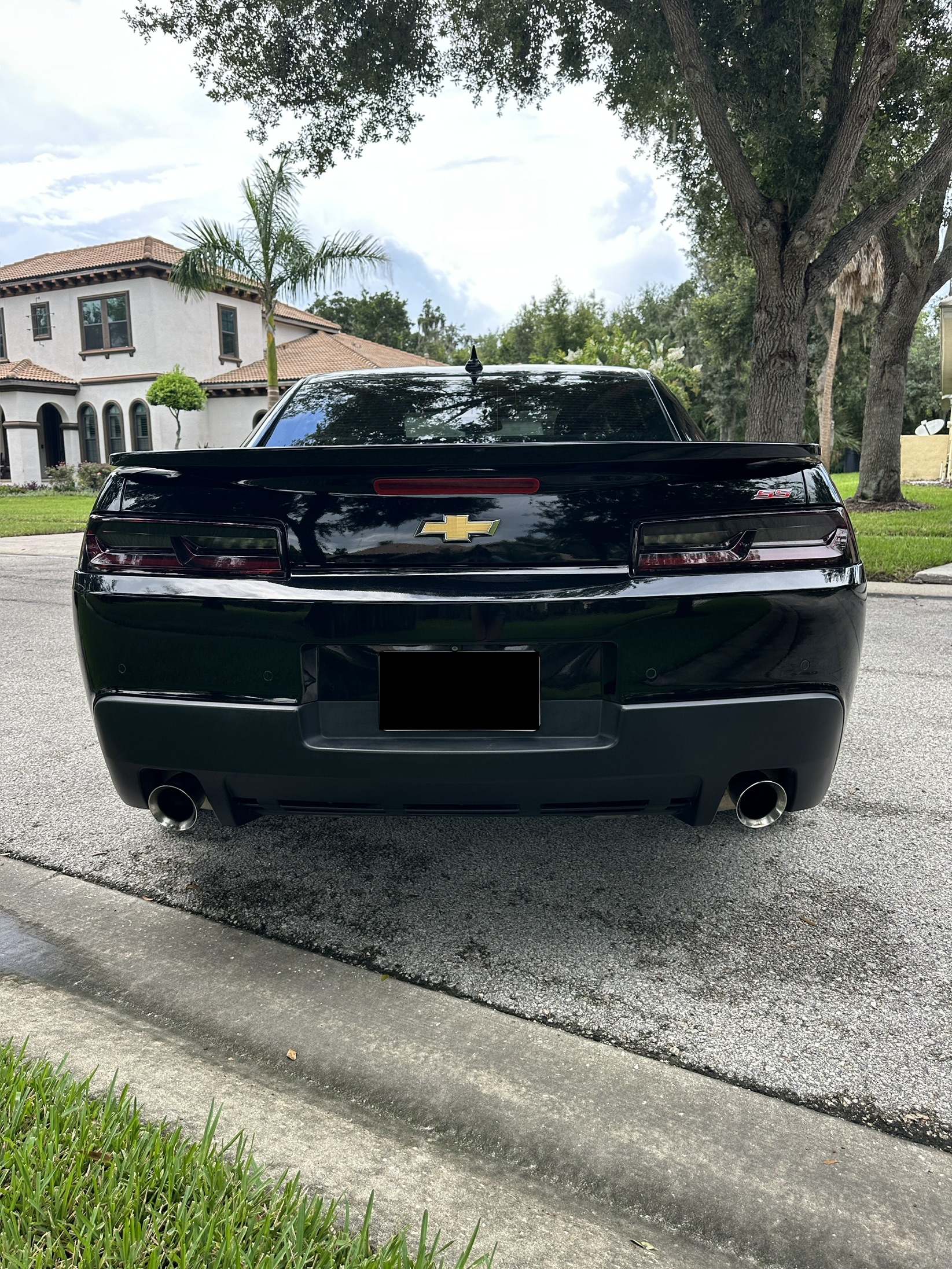 Used 2015 Chevrolet Camaro SS w/ RS Package RWD image 10