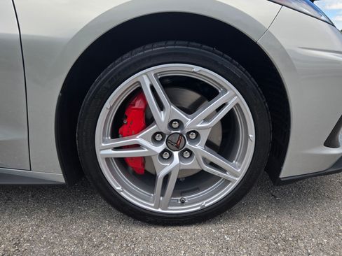 Used 2024 Chevrolet Corvette Stingray Preferred Cpe w/ Z51 Performance Package image 14