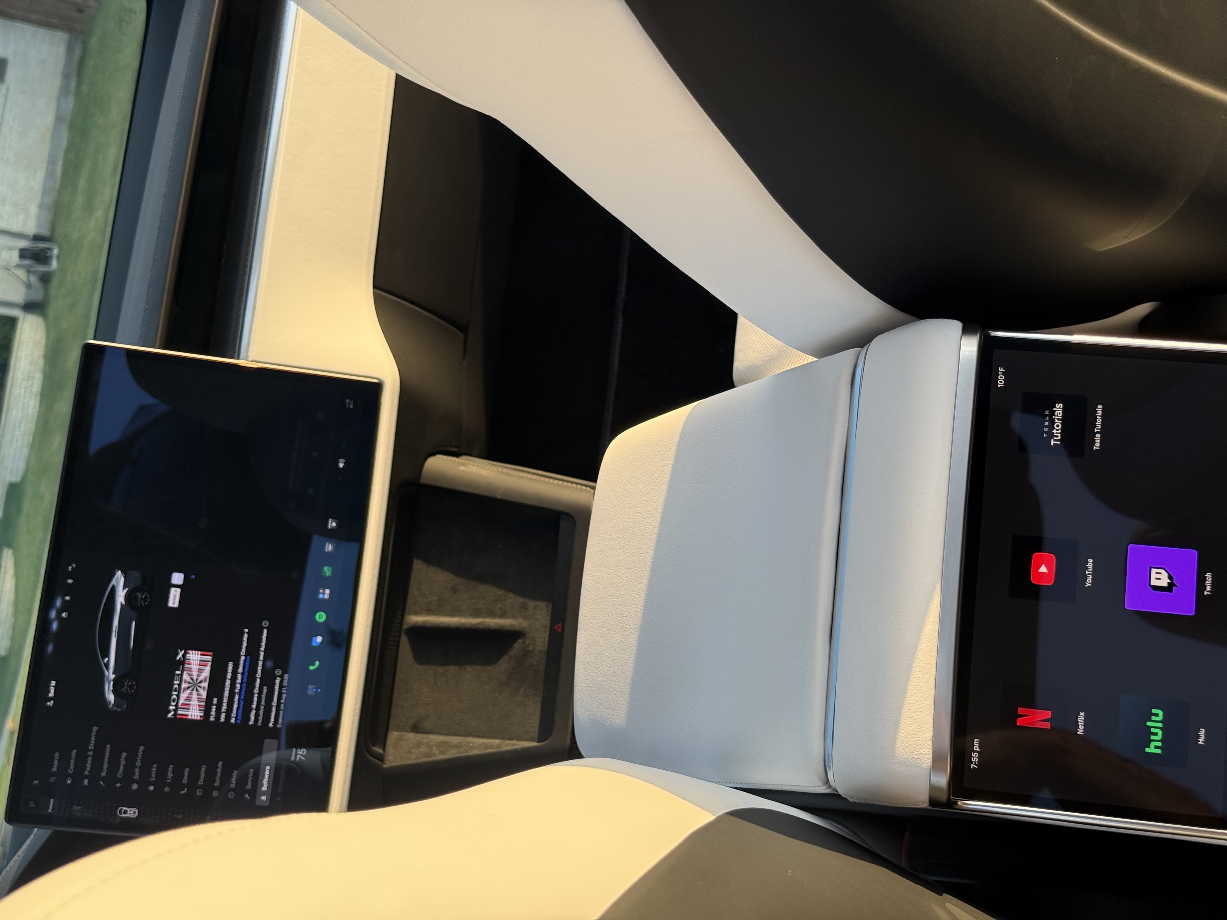 Used 2025 Tesla Model X Plaid AWD/4WD image 11