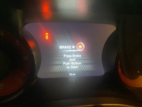 Used 2023 Dodge Challenger SRT Hellcat Redeye image 12