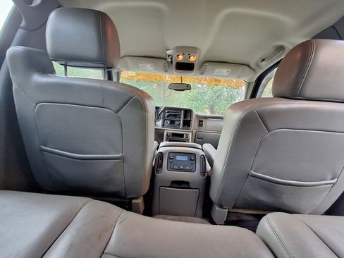 Used 2003 Chevrolet Silverado 2500 LT image 4