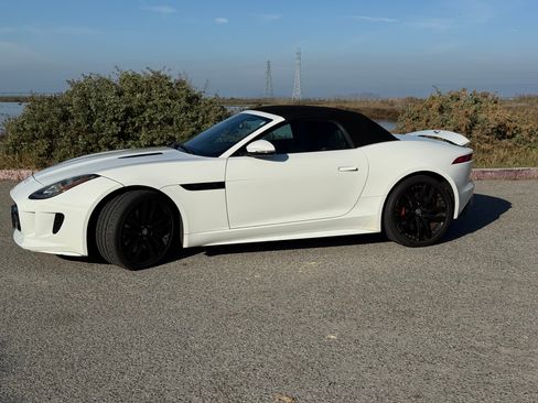 Used 2014 Jaguar F-TYPE S image 13
